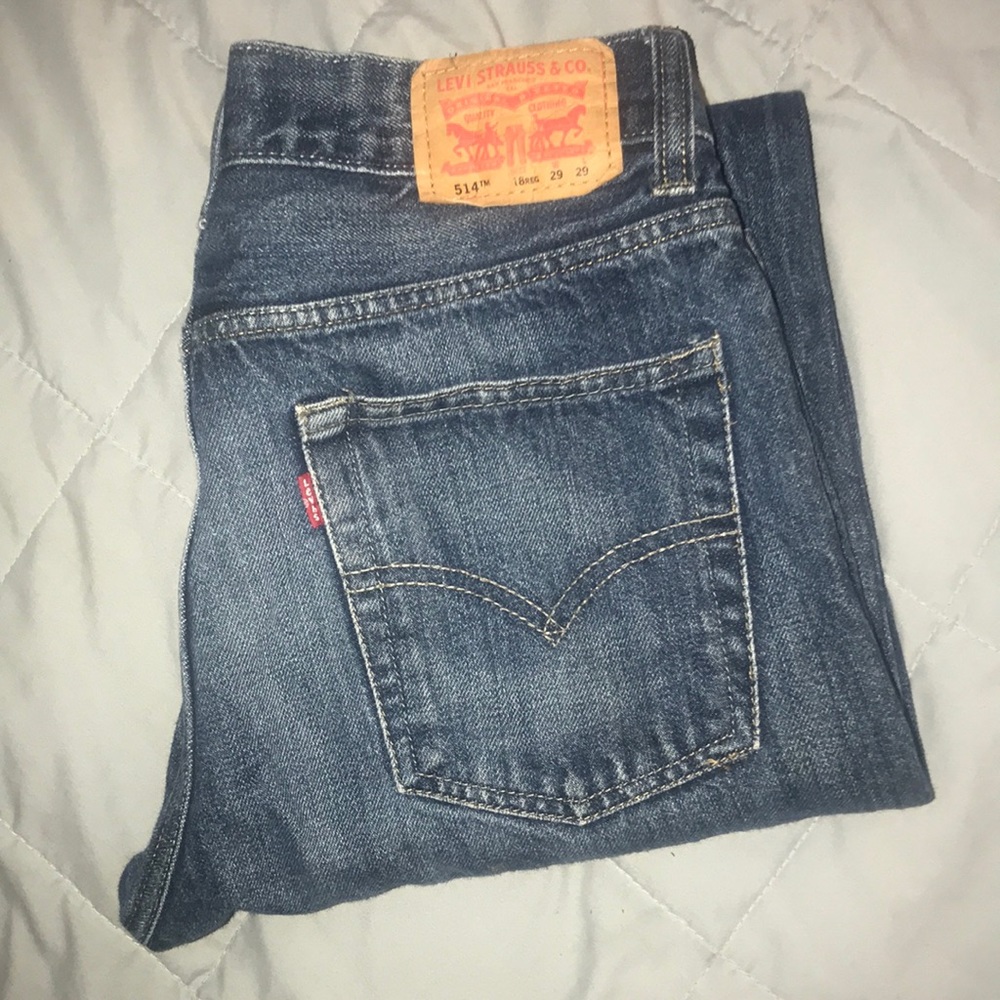 Levi’s 514 straight jean